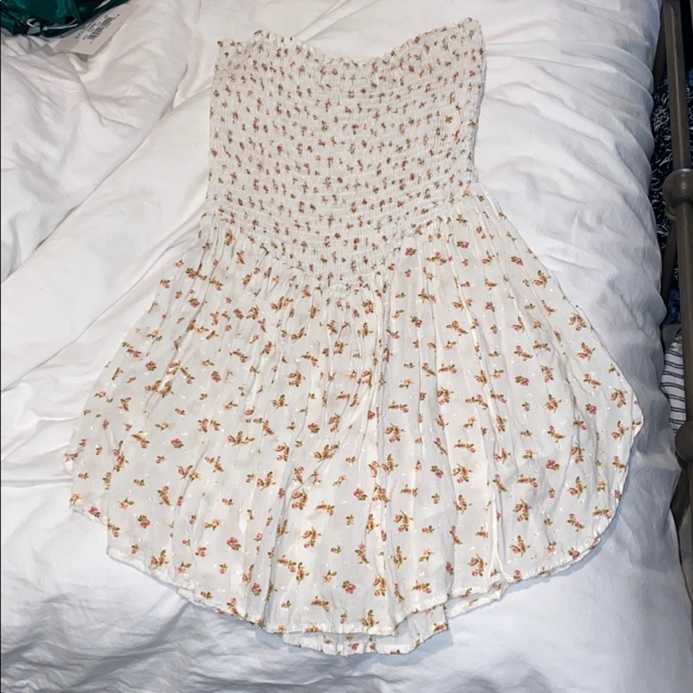 Planet Blue floral romper (blue life)